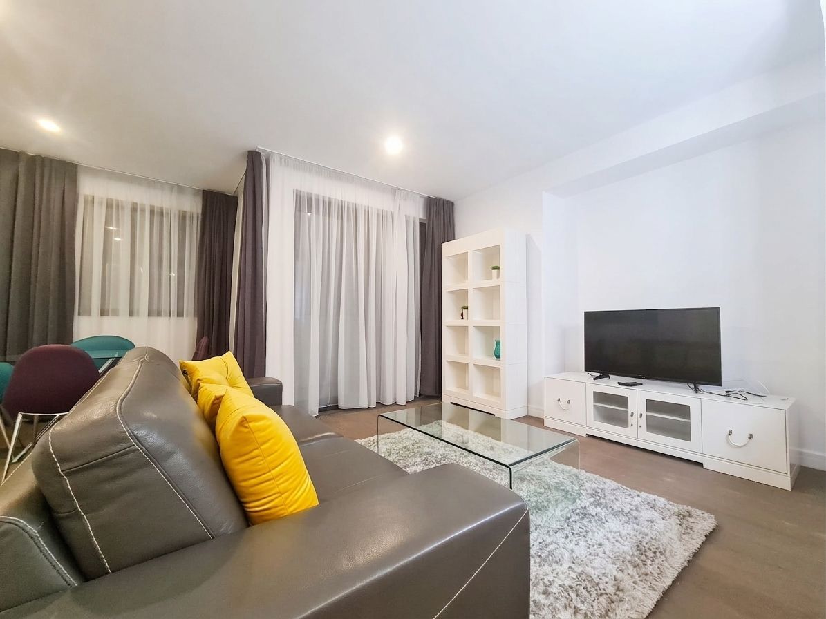 2 camere | Cortina Residence Băneasa – Herăstrău | Parcarare subterana - Poză 1