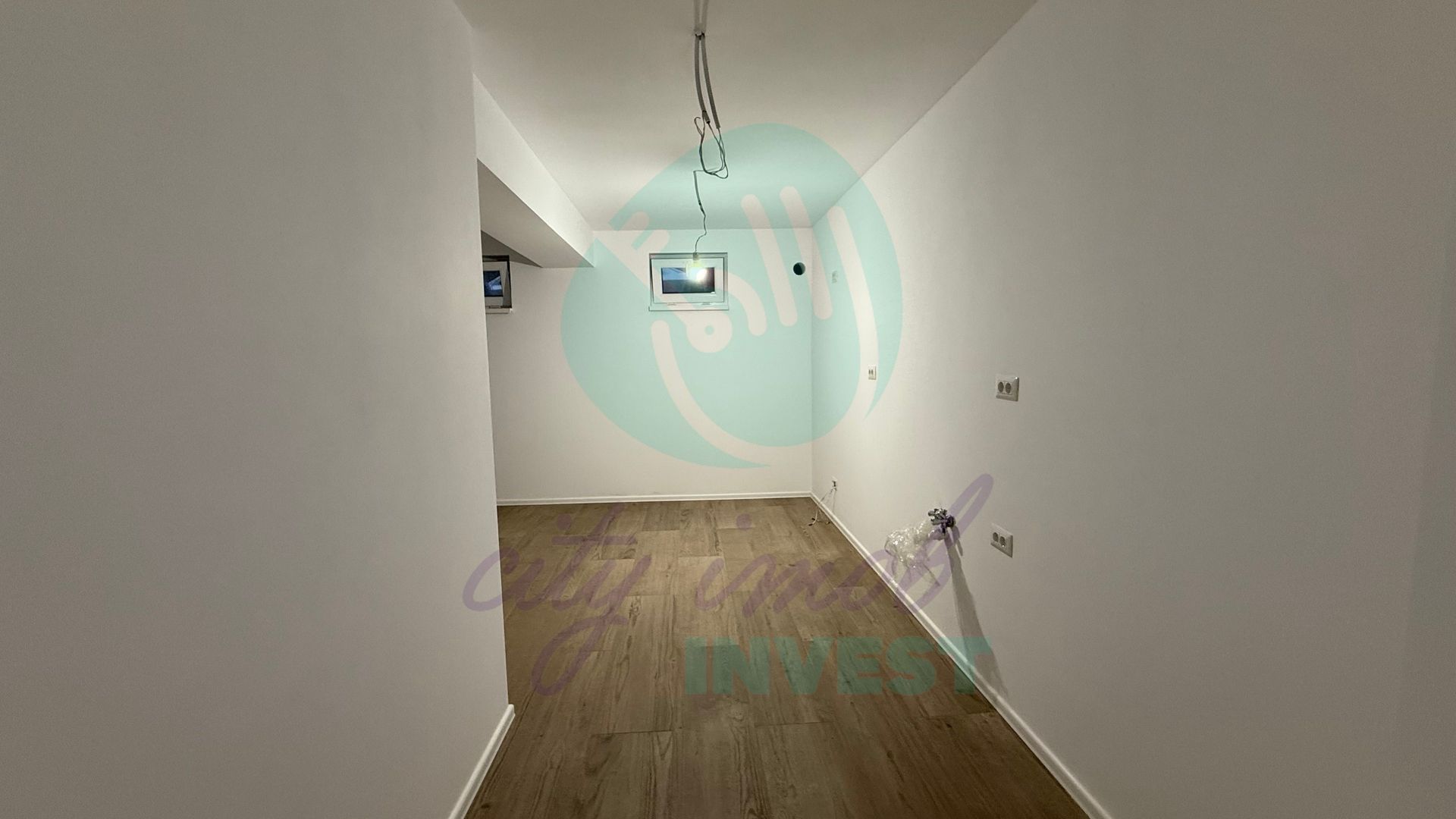 3 camere - ideale pentru activitati sau investitie - Poză 8