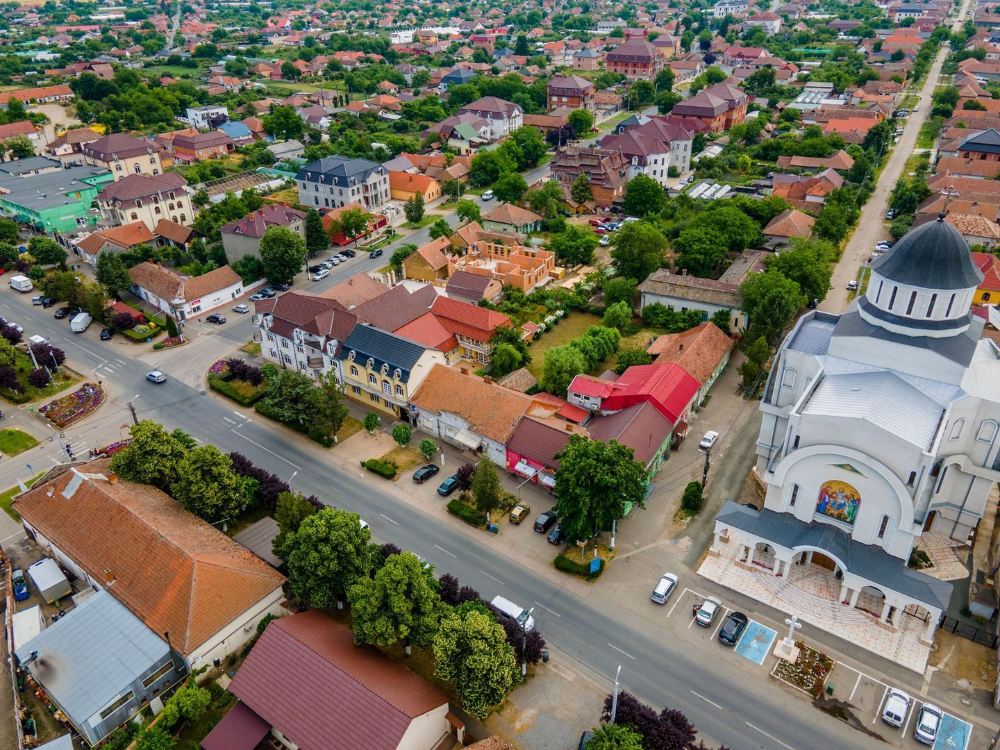 Casă cu teren 1674 mp - Poză 11