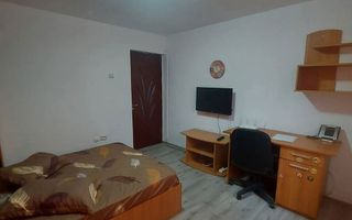 Casa P+1, 1 Mai - 900 Euro - Poză 2