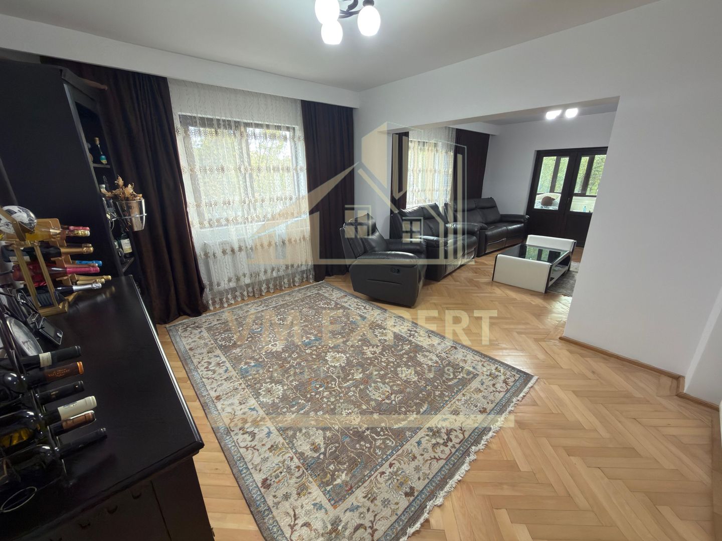 VILA S+P+E-306 MP, TEREN 2078 MP, CAMPULUNG - Poză 9