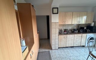 Apartament 2 dormitoare, Zona Crinilor!!!!! - Poză 4