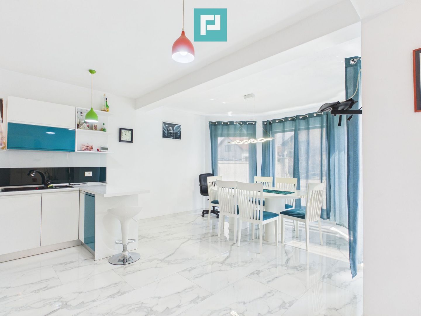 Vilă cu 4 camere in Livada - Poză 5