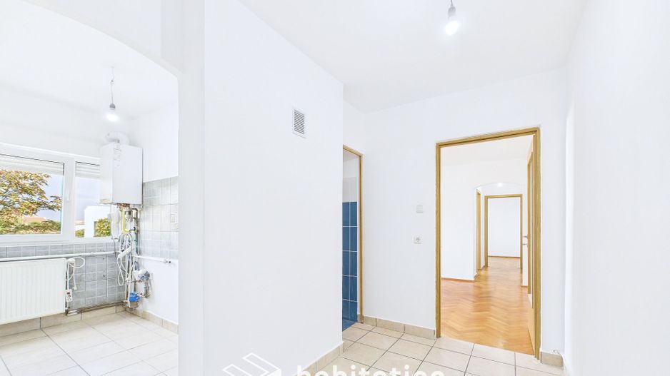 Apartament 3 camere, luminos si vedere liniștită,  boxa,  zona Cetății - Poză 15