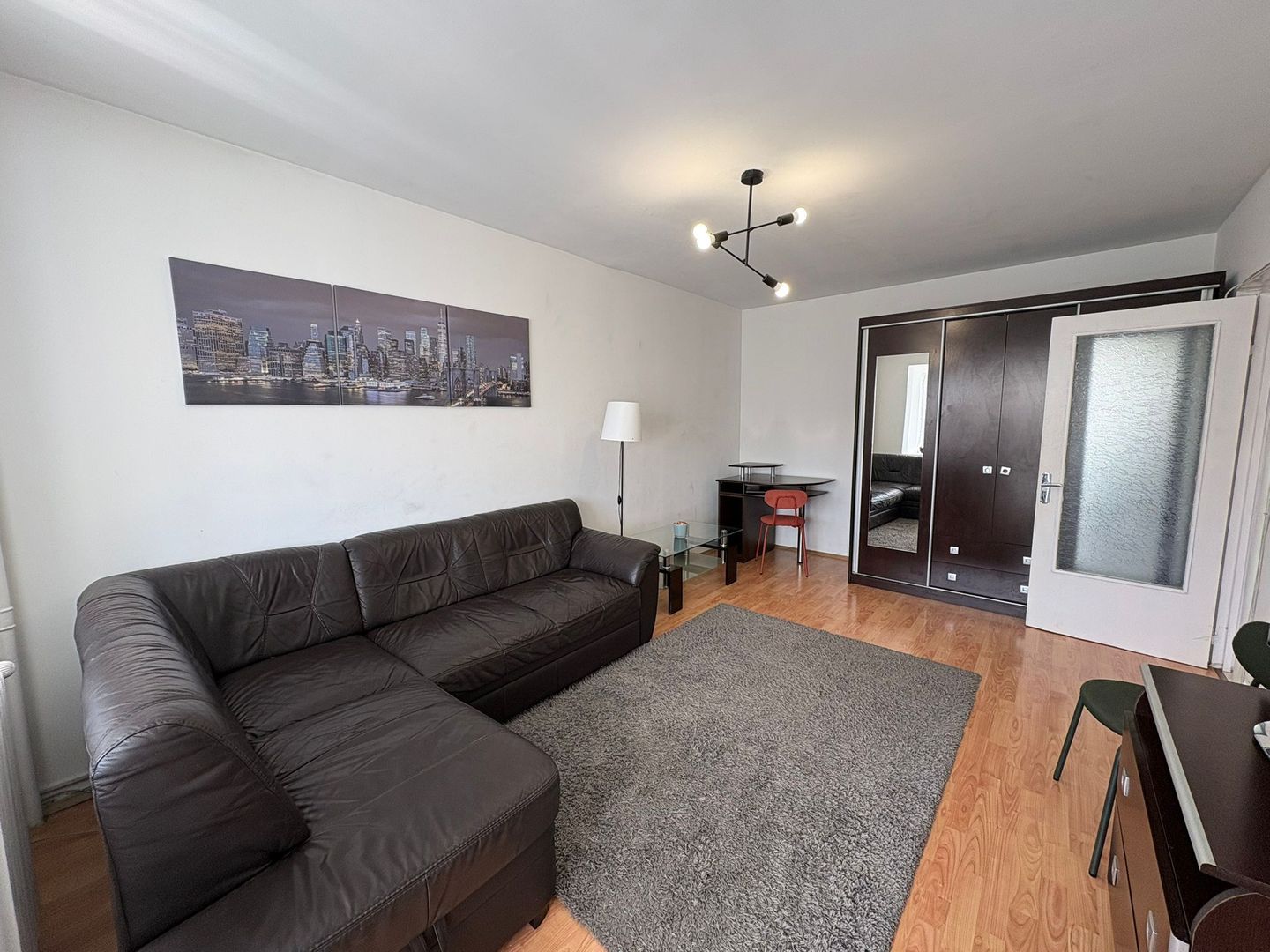 AP. 2 CAMERE BRANCOVEANU, MOBILAT,  PARCARE INCLUSA, BUCATARIE INCHISA - Poză 6