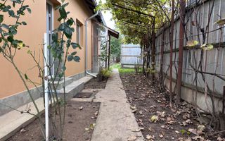 Vanzare casă frumoasă și bine întreținută, construcție 2009 in Colanu - Poză 3