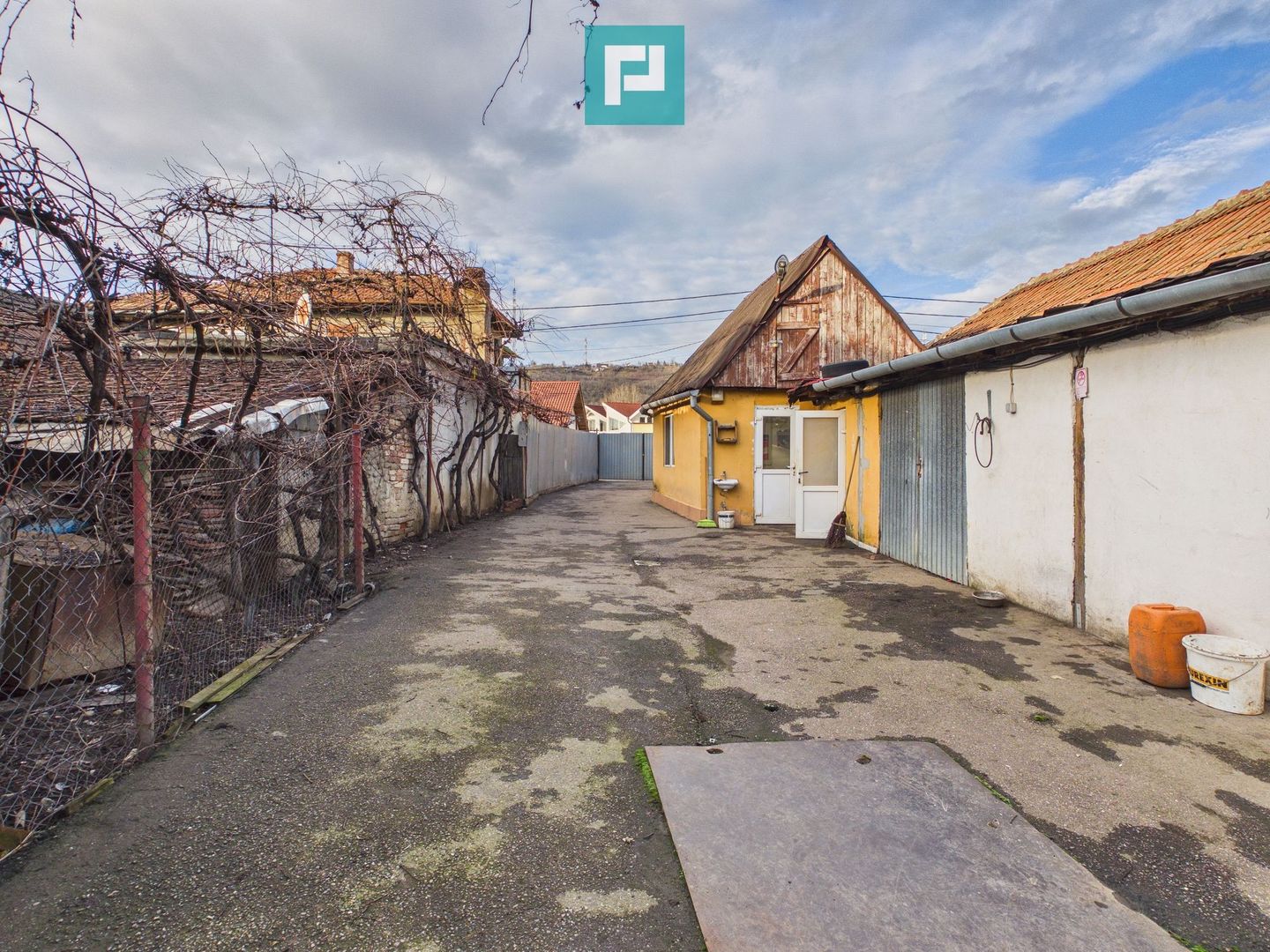 Casă 70mp + Hală 100mp, Str. Navigatorilor, Oradea - Poză 13