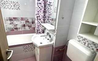Închiriez Garsonieră Dristor, balcon, lift, 5 min metrou, AC ✨ - Poză 3