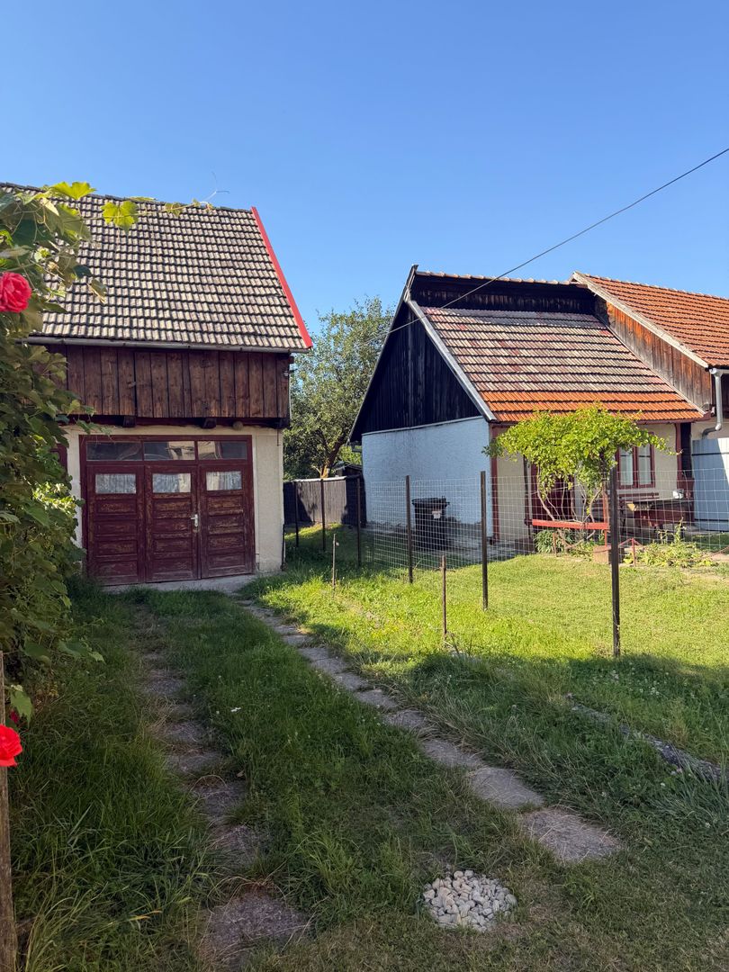 Apartament spațios  la casa- preț atractiv/COVASNA - Poză 23