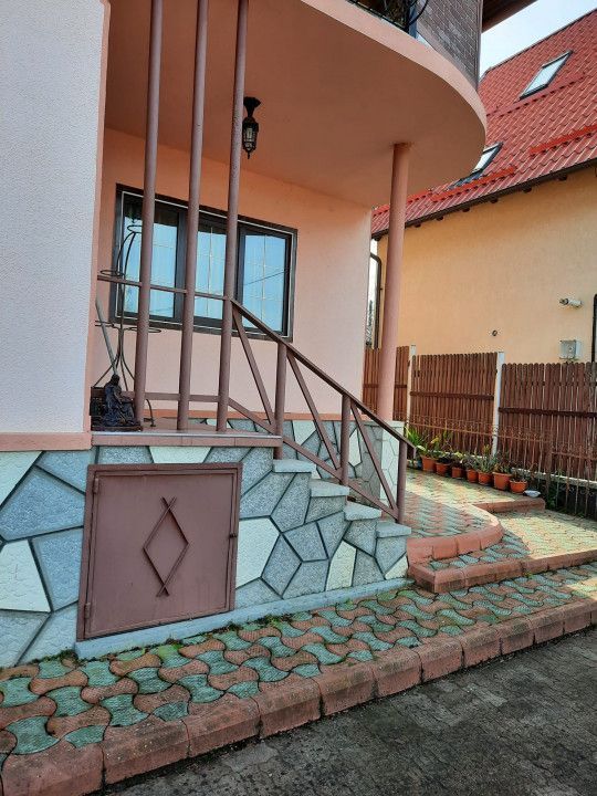 Casa P+E+M, 7 camere, teren 1000 mp, an 2000, Campina, Prahova - Poză 2