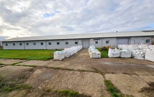 HALĂ Industrială/Producție 573mp, Teren 2793mp, DJ 107F, Comision 0