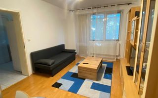 3 camere confort 1 etaj 3 zona Medicina CENTRALA PROPRIE - Poză 2