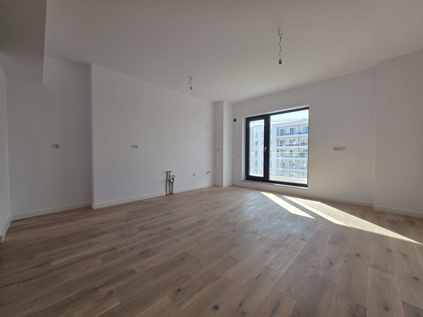 Apartament Finalizat 3 camere First Estates Pipera + parcare inclusa - Poză 17