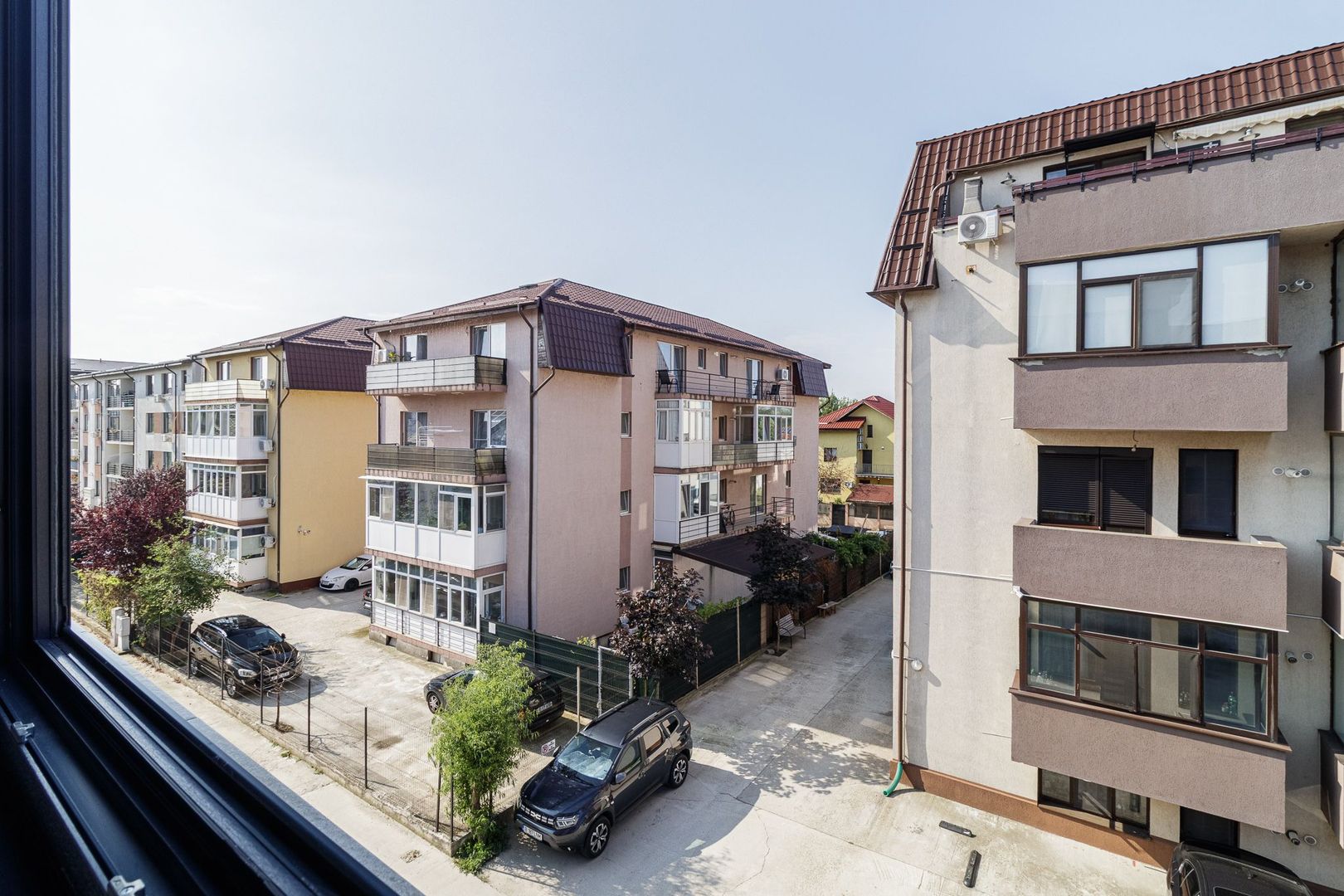 2 camere Apusului-Bacriului cu loc de parcare - Poză 13