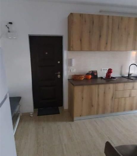 1 camera parter loc de parcare BLOC NOU-Benzinaria ESSO - Poză 13