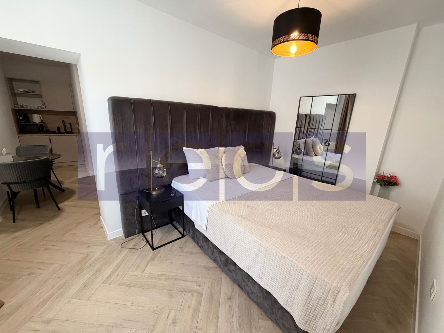 VANZARE HOTEL | 8 UNITATI | INVESTITIE PREMIUM | ULTRACENTRAL – PARCUL CISMIGIU - Poză 3