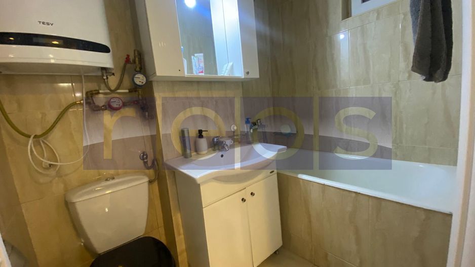 Apartament 3 camere renovat | Teiul Doamnei | Boxa 11mp+boiler - Poză 4