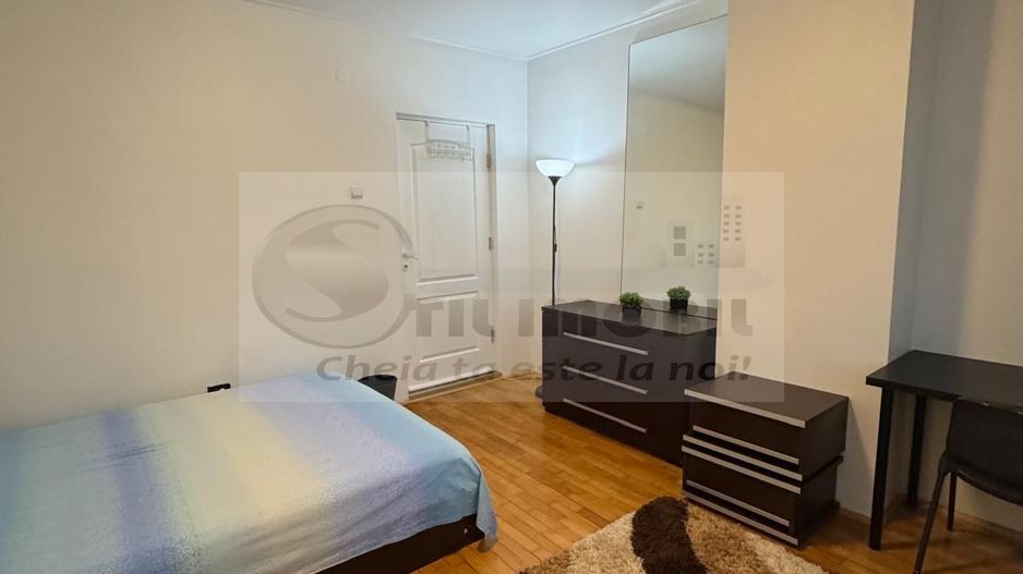 Vilă cu 4 camere moderne si curte - Copou - 1.100€/lună - Poză 5