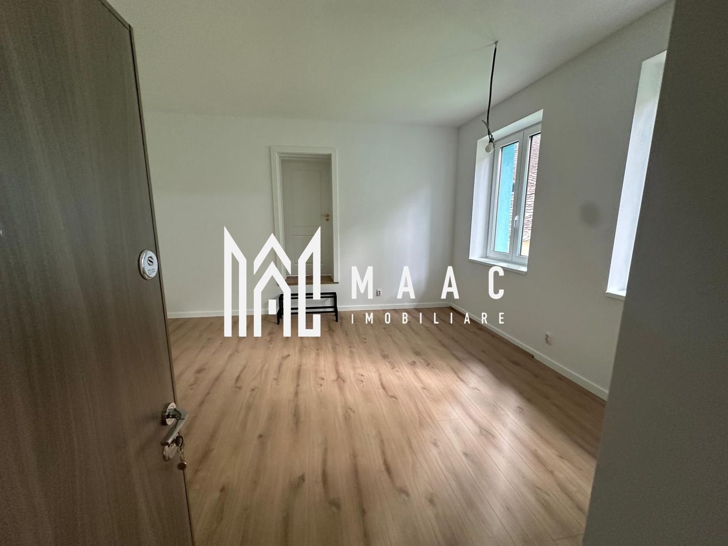 Apartament de vânzare Sibiu | 4 camere | Central | 2 CF - Poză 2