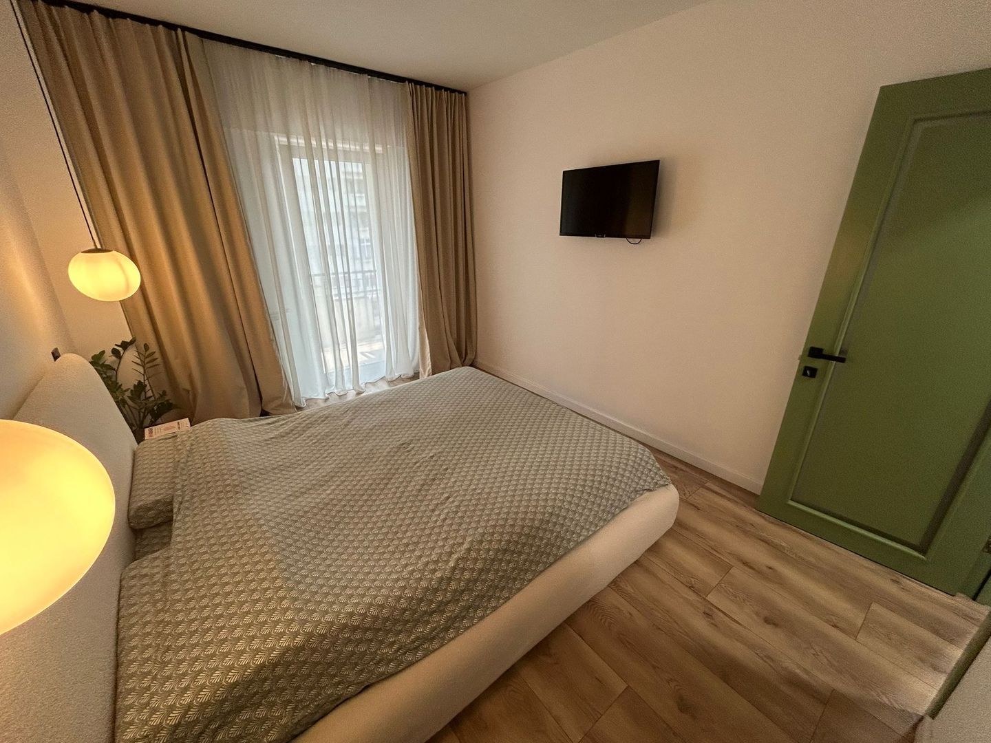 Apartament 3 camere, etaj 5 - zona Cetate - Poză 4