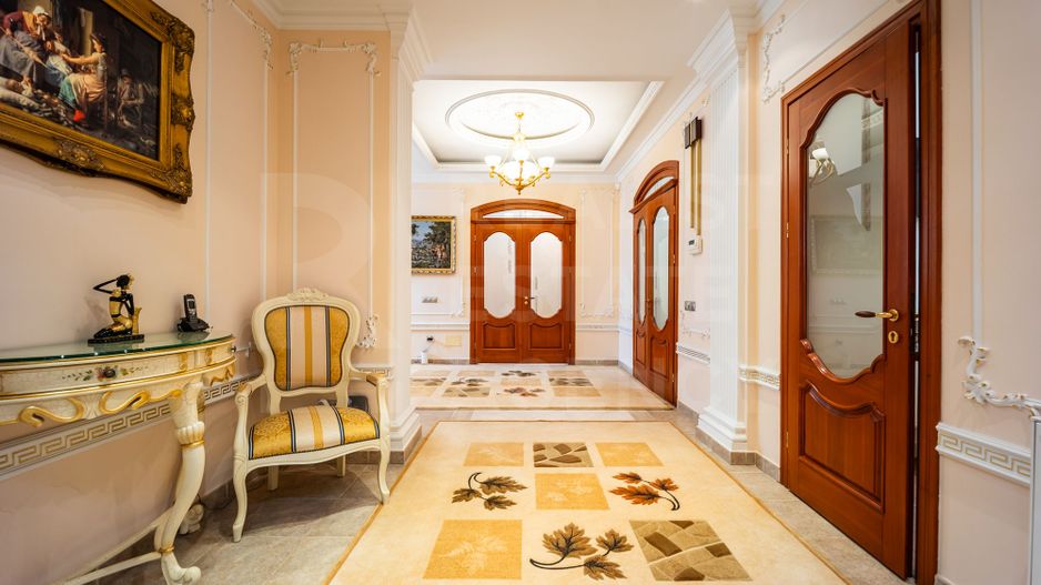 Se oferă spre chirie casă exclusivistă amplasată în Centul orașului - Poză 7