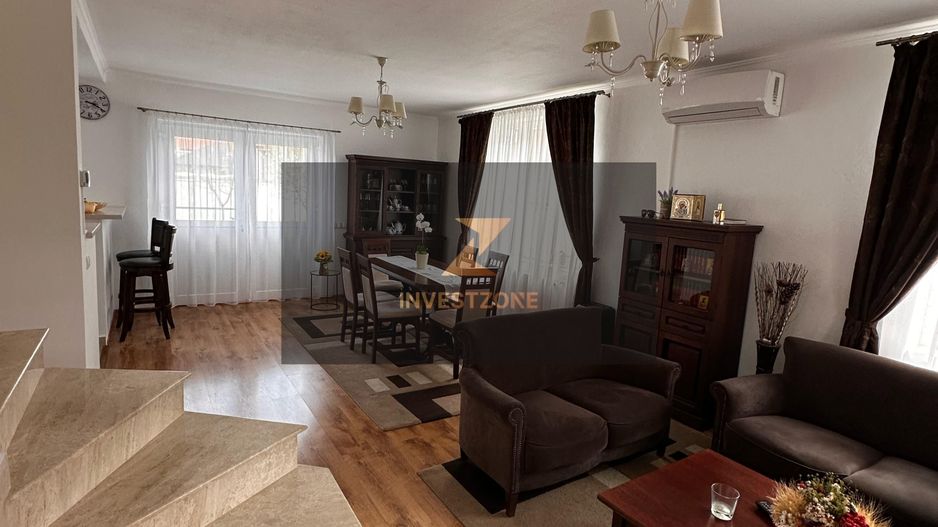 Casa de vanzare in cartierul Grigorescu/Oradea - Poză 12