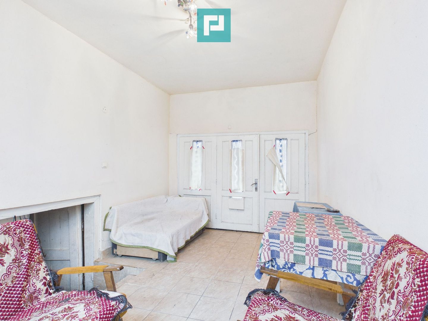 Casă 5 camere şi anexe în Cuied - Poză 6