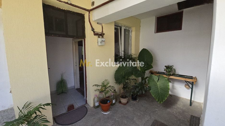 De Vânzare Casă 2 camere P-ȚA Mică - Poză 3