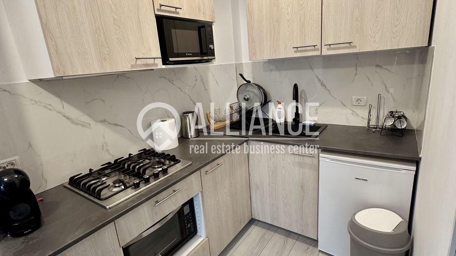 Apartament terasă panoramică de 24 m2 | piscină rooftop | la 5' mare - Poză 5