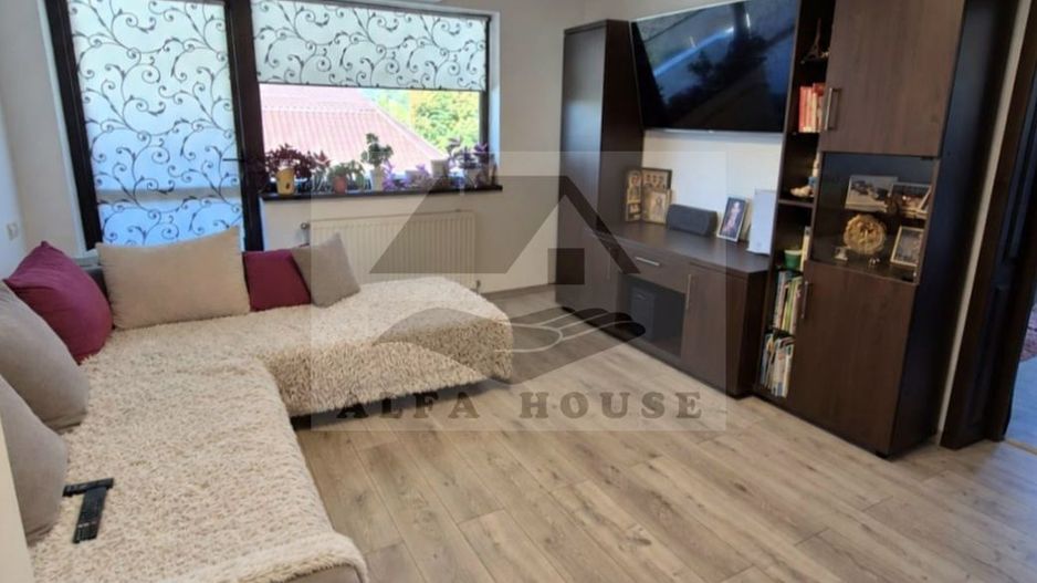 Apartament cu 4 camere in casa - zona Centrul Civic - Poză 4