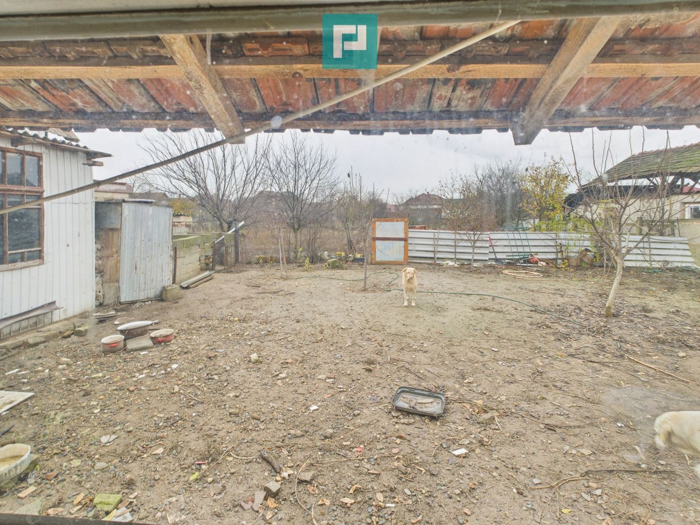 Casă cu 4 camere în Chișineu Criș - Poză 8