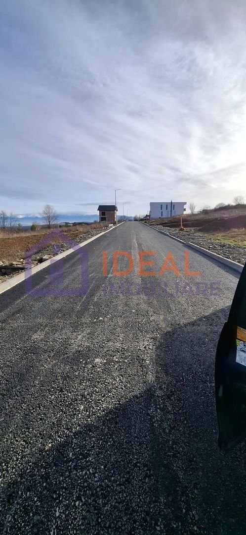 Teren intravilan 720mp cu autorizație, zona bazinul de apă - Poză 4