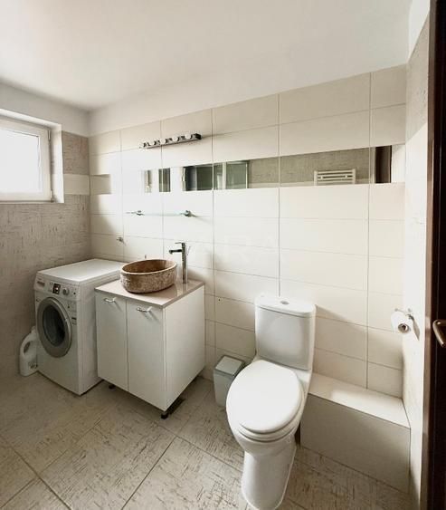 Apartament elegant singur pe nivel în zona The Office Cluj-Napoca. - Poză 10