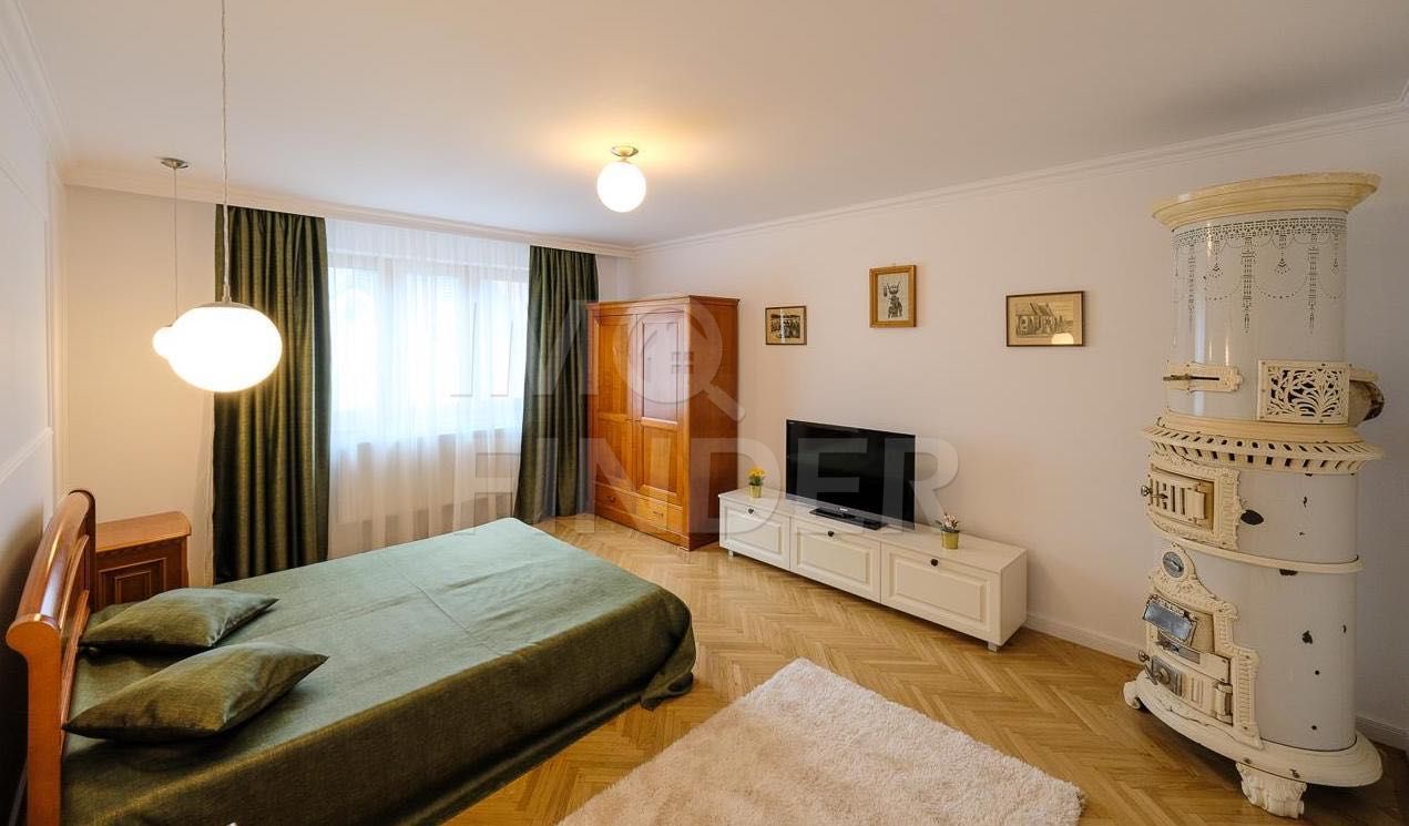 Prima inchiriere - Apartament 3 camere 80 mp zona Centrala - Poză 5