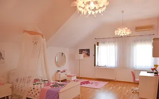Vila spatioasa langa Jolie Village si Cambridge School - teren 700 mp - Poză 41