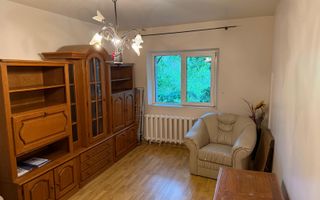 Apartament cu 3 camere, etaj 2, mobilat și utilat, zona GARA - Scoala 8; - Poză 4