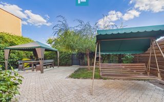 Casă cu 2 apartamente în Grădiște - Poză 3