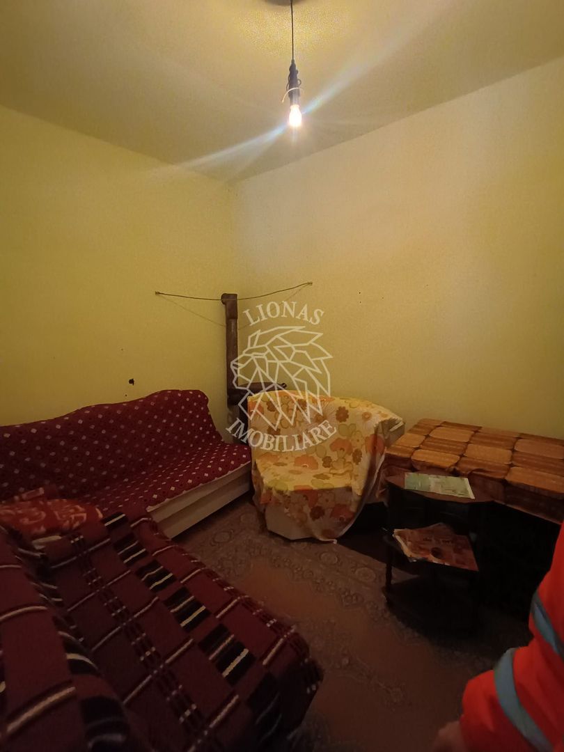 Apartament 5 camere cu teren 266 mp, nivel parter - zona Eroilor - Poză 5