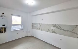 Suprafata Generoasa Finalizat I Tractorul Coresi - Poză 10