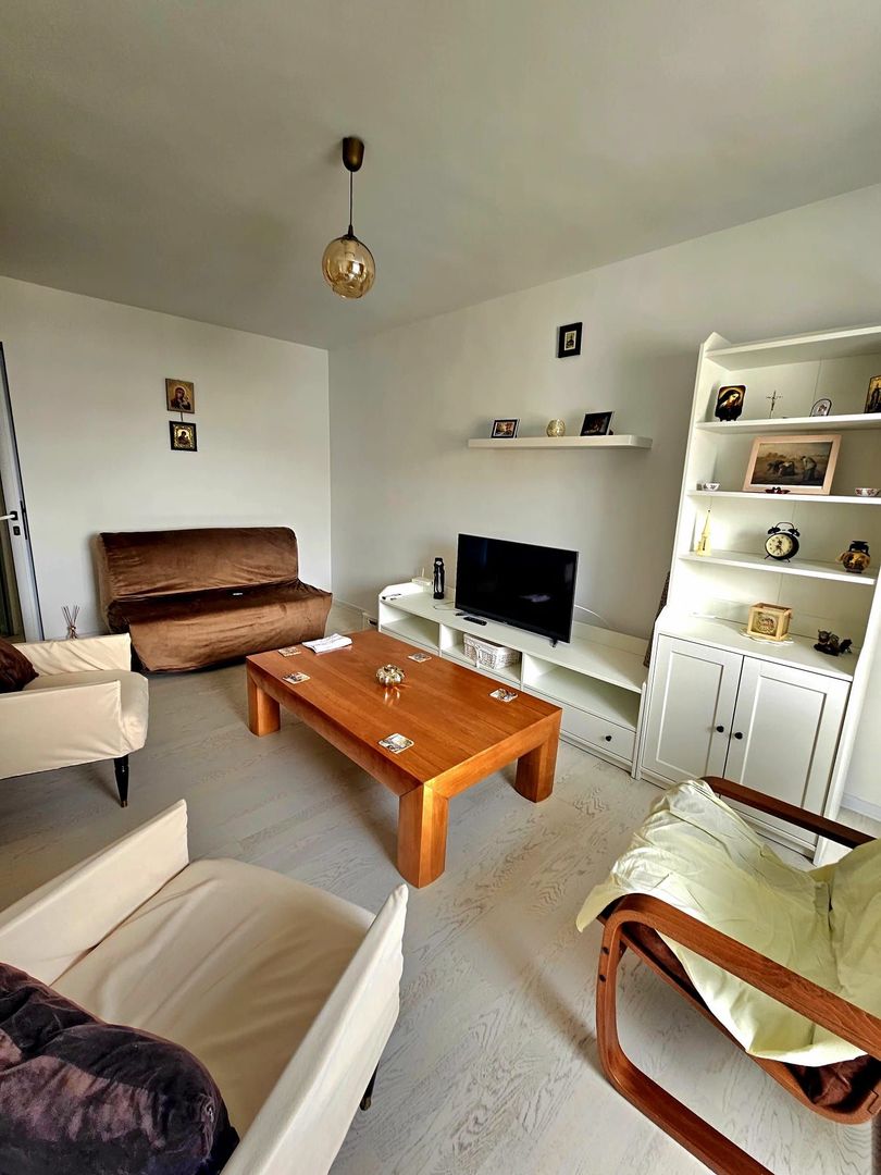Apartamnent decomandat cu 3 camere, Sector 6- Cetatea de Balta - Poză 1