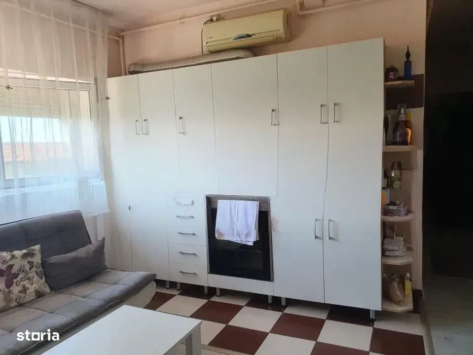 Apartament 3 cam zona Aradului mansarda. - Poză 7