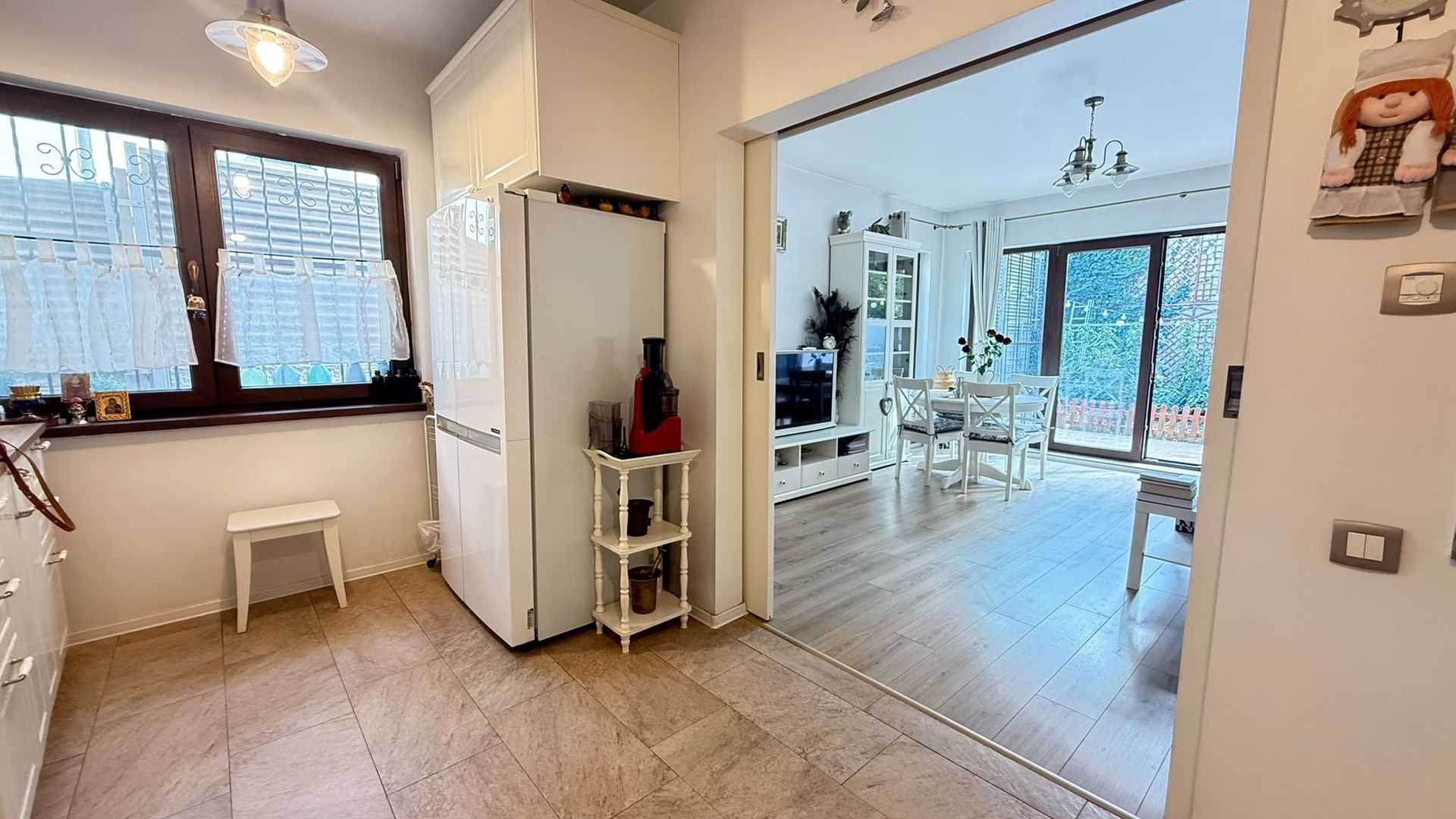 CASĂ INDIVIDUALĂ | P+1 CURTE 240 MP | ZONA PARCUL CIRCULUI | - Poză 8