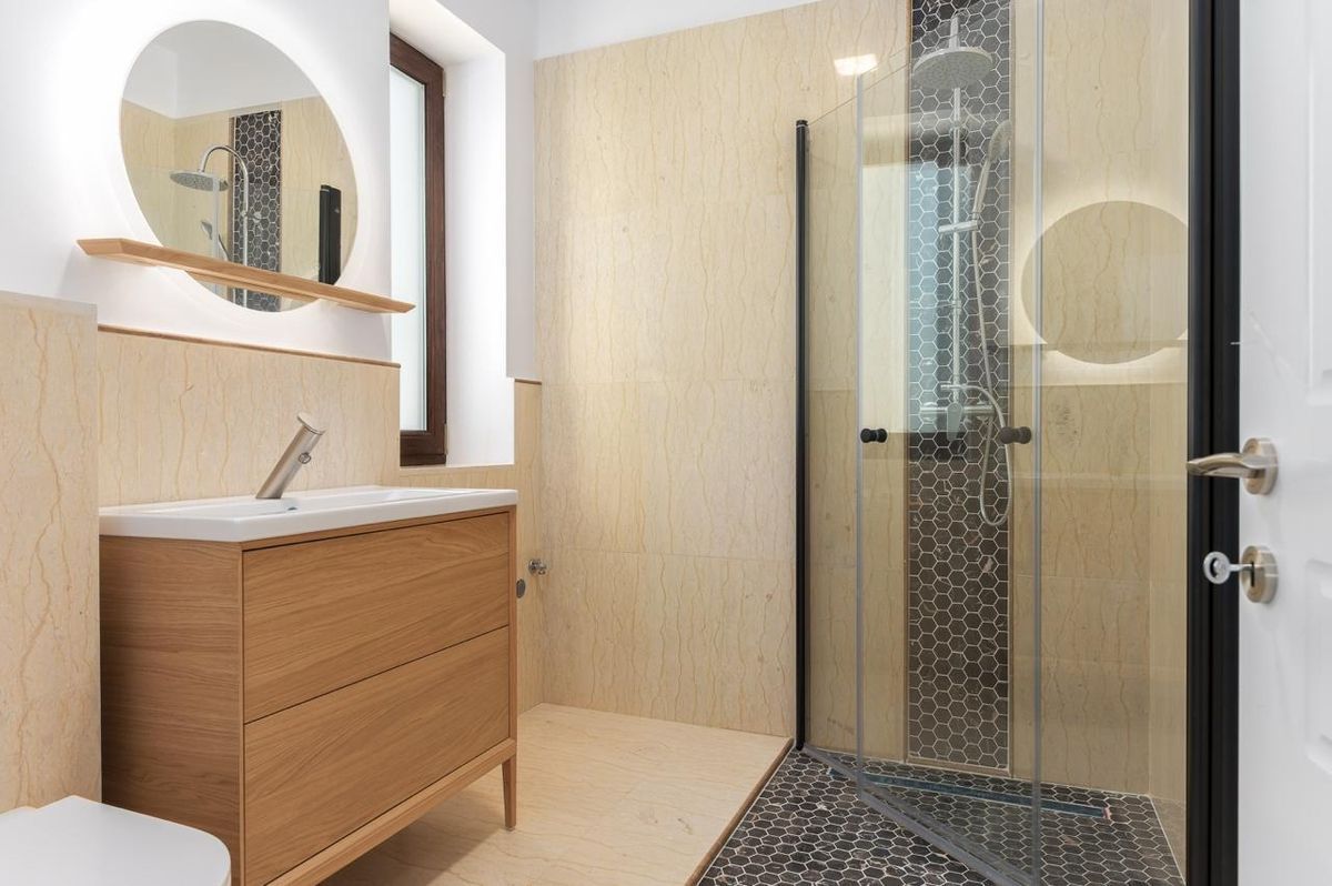 Balotesti vila P+1, 315 mp, teren 700 - Poză 3