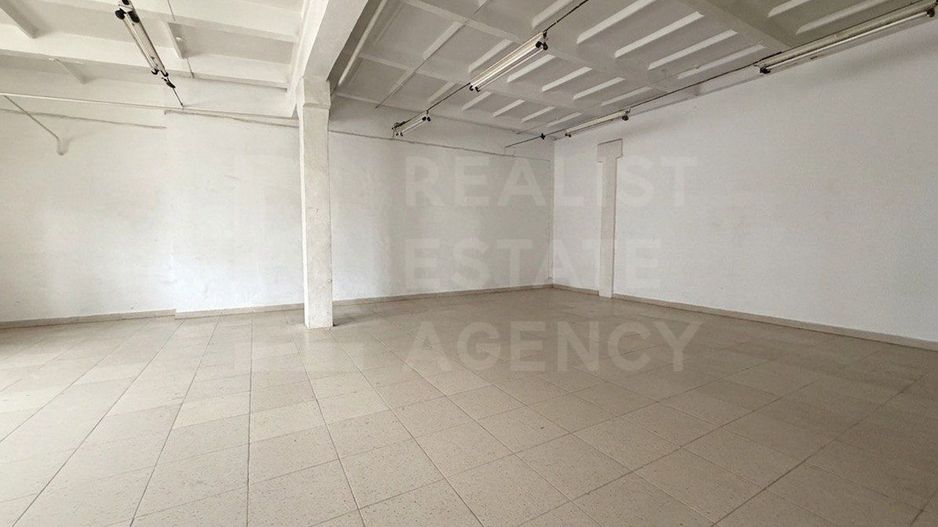 Chirie, spatiu industrial , 1500 mp, str. Calea Iesilor, Sculeni - Poză 5