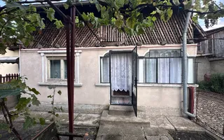 Vanzare case și anexa, teren 790 mp – ideală pentru familie -Doicesti - Poză 17