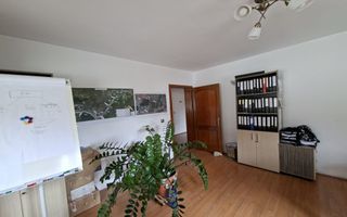 Spatiu birouri casa individuala curte proprie 9 birouri Selimbar - Poză 5