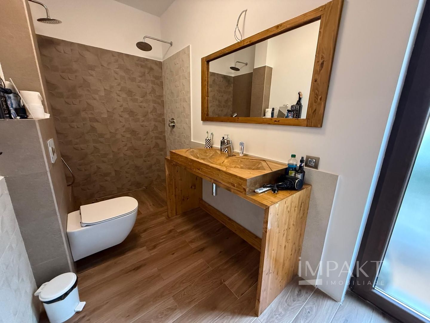 Apartament 3 camere ultrafinisat în vilă exclusivistă, cartier Gruia - Poză 16