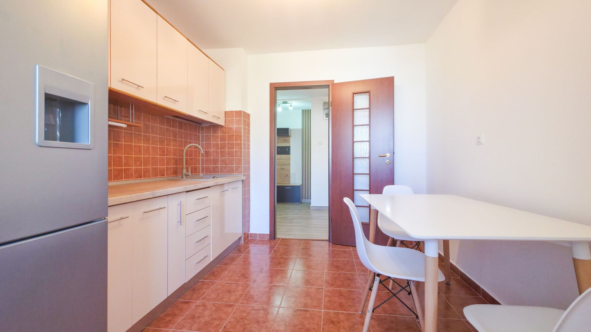 Apartament 3 camere Metrou Gorjului-Dezrobirii - Poză 4