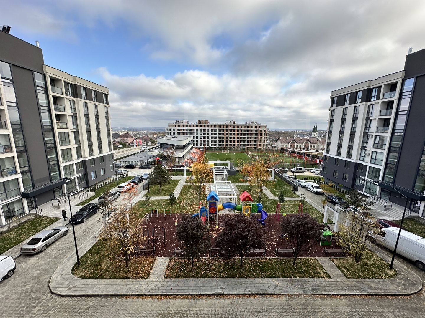 Vânzare, apartament, 1 camera+living, str. Regina Elisabeta, Durlești - Poză 2