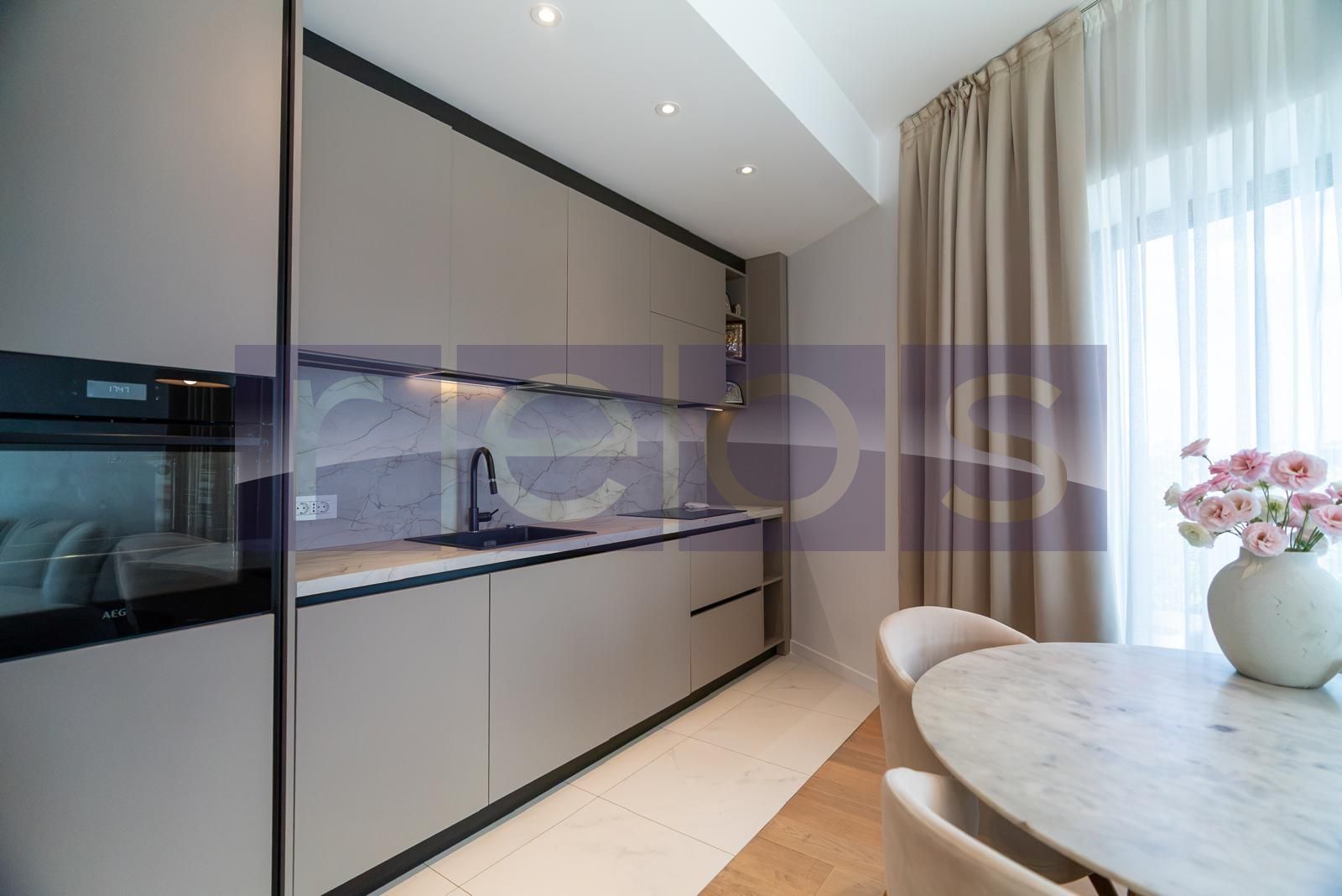 VANZARE APARTAMENT 3 CAMERE 100MP | ONE VERDI | ULTRAFINISAT | PARCARE - Poză 8